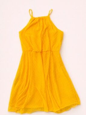 Suzy Shier Buttercup Yellow Halter-Style Flowy Sundress for Women / Summer dress